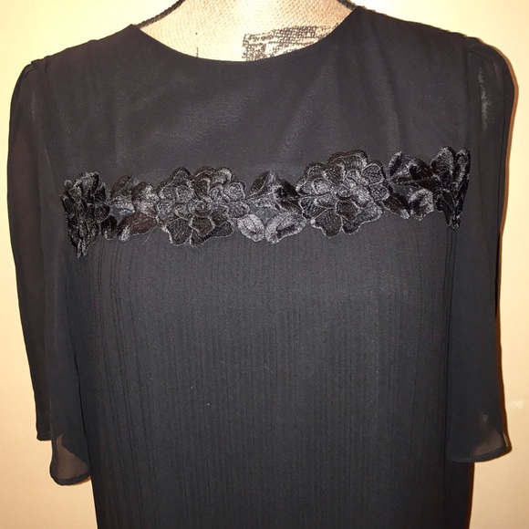 NWT Nanette Lepore Pleated Shift Dress Black 4 - Picture 3 of 6